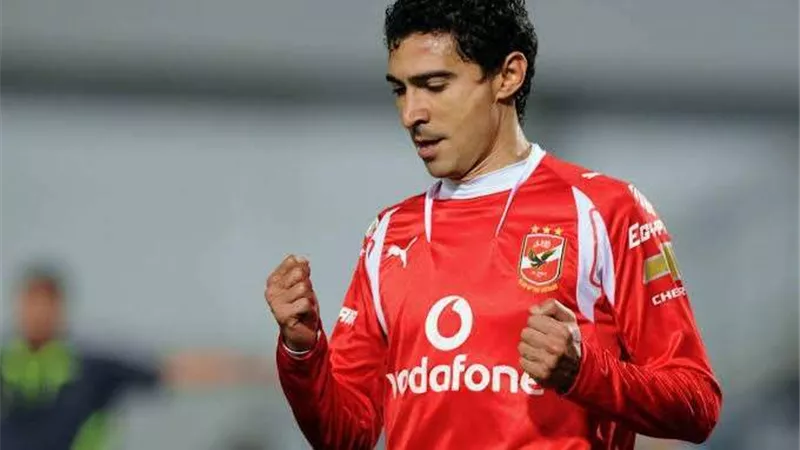 الأهلى يحتفل بعيد ميلاد محمد بركات