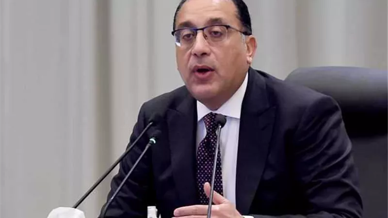 الحكومة تحاصر سماسرة الأسعار بتحركات عاجلة .. تفاصيل