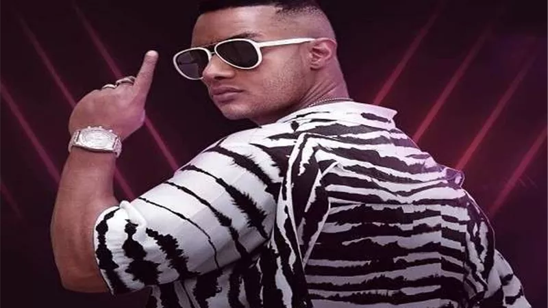 بالصور.. محمد رمضان يصل مستشفى 