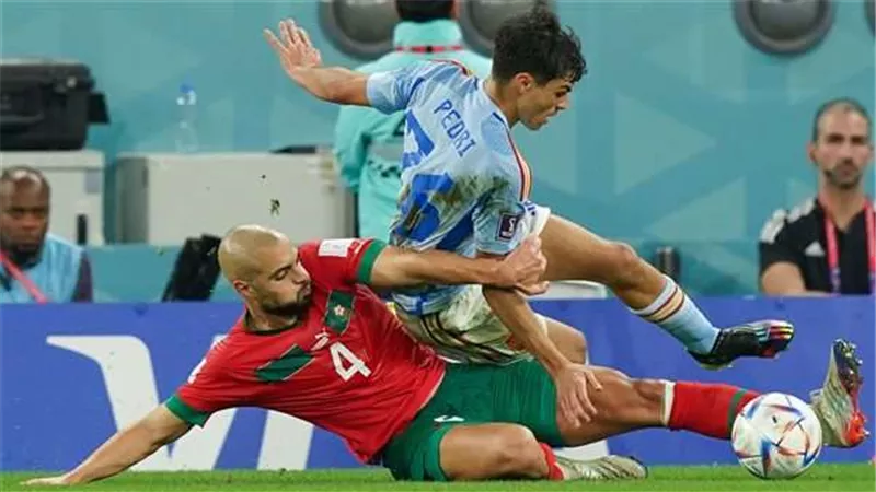 ليفربول على أعتاب ضم نجم منتخب المغرب