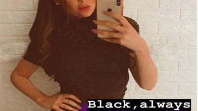 على البحر.. ميرنا نور الدين تخطف الأنظار بجمالها (صور)