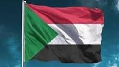 انفجار ضخم يهز معسكرا للجيش بالسودان