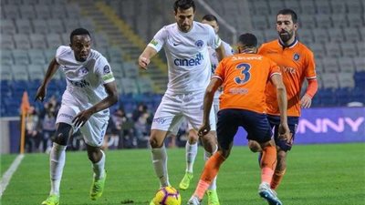 تريزيجية يقود طرابزون سبور للفوز أمام فنربخشة في الدوري التركي