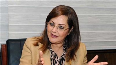 وزيرة التخطيط تُسلِم جوائز مصر لتطبيقات الخدمات الحكومية لطلاب الجامعات