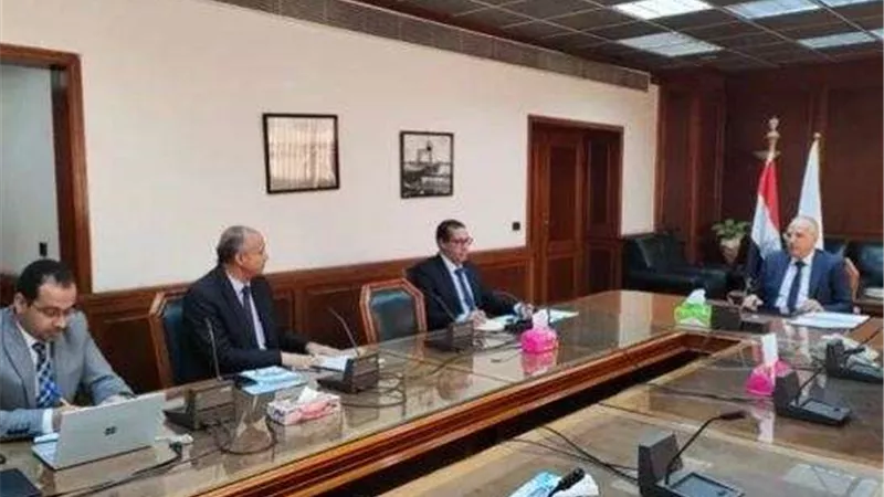 الري: 6 عمليات للحماية من أخطار السيول بمحافظات المنيا وأسوان والجيزة