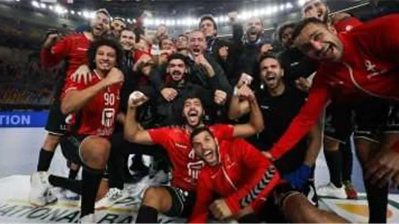 استعدادًا لبطولة العالم.. منتخب اليد يعود لمعسكر المركز الأولمبى اليوم