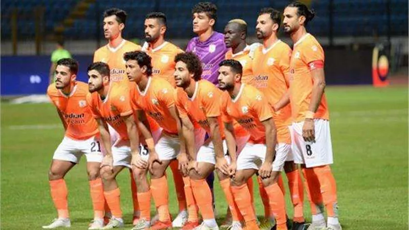 عمرو جمال يقود هجوم فاركو لمواجهة غزل المحلة في الدوري
