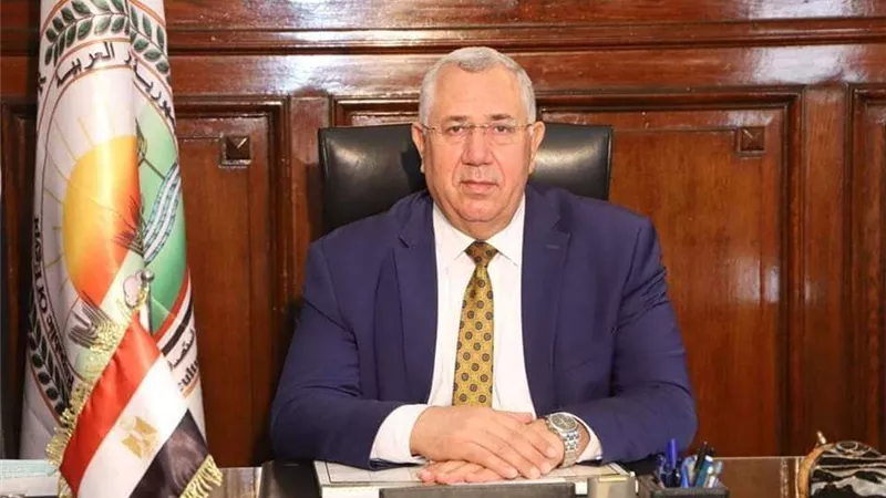 وزير الزراعة: إعلان خطة الإفراج عن الأعلاف من الموانئ رسالة طمأنة للسوق