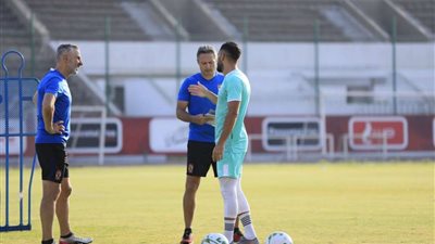 إصابة مدرب الأهلي بفيروس كورونا