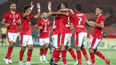 شادي حسين يقود تشكيل الأهلي أمام سيراميكا كيلوباترا