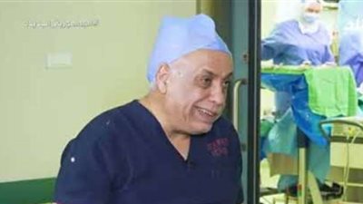 تستغرق 9 ساعات.. كيف تجرى عمليات زراعة الكبد بجامعة المنصورة ؟ فيديو