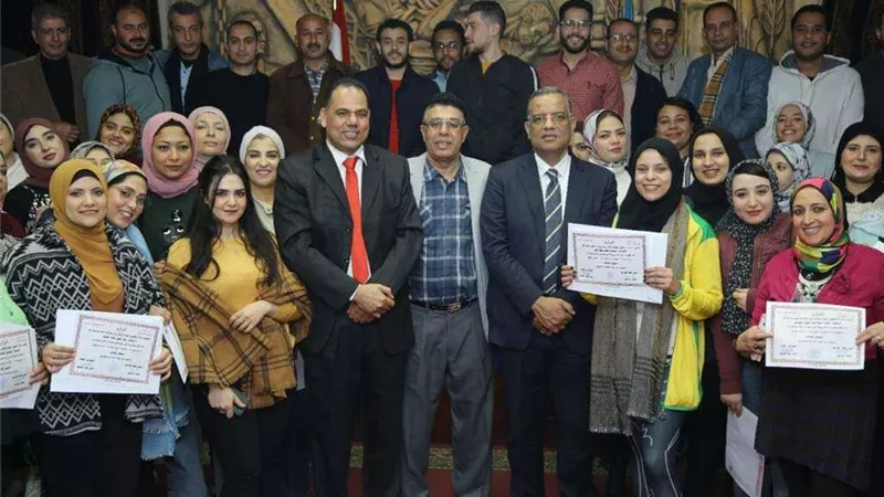 تخريج الدفعة الأخيرة للصحفيين الجدد بحضور «مسلم» و«عماد الدين»