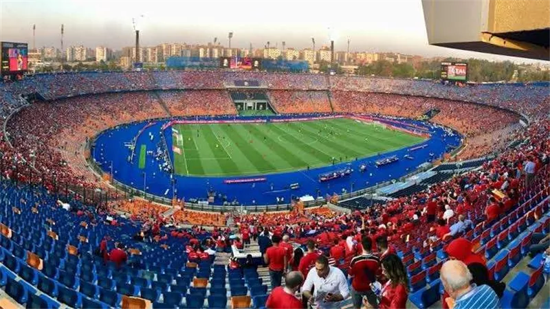 رسمياً.. إقامة مباراة الأهلي أمام بيراميدز بإستاد القاهرة