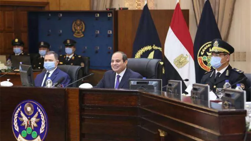 السيسي يتابع مع رئيس الهيئة الهندسية الموقف التنفيذي والمخطط الزمني للمشروعات