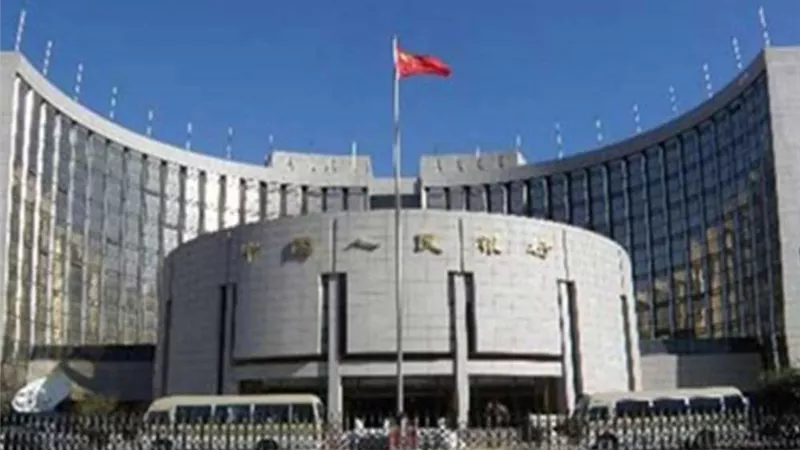 قرار غير متوقع لـ البنك المركزي التركي لإنقاذ الليرة في 2023