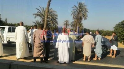 مصرع شاب وإصابة آخر فى تصادم سيارة ودراجة بخارية بالشرقية