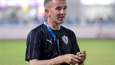 سر زيارة مدرب الزمالك الأسبق للقاهرة