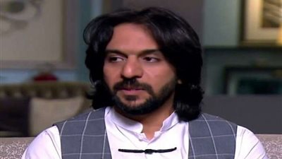 محامي بهاء سلطان: لن يمكنه الغناء قبل انتهاء نزاعه القضائي مع نصر محروس (فيديو)