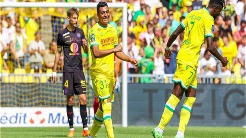 التعادل السلبي يحسم الشوط الأول من مباراة نانت أمام أوكسير في الدوري الفرنسي
