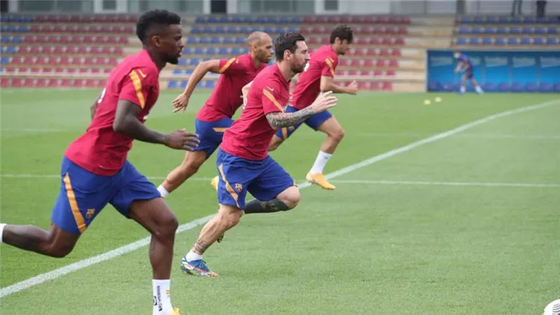 بث مباشر.. مباراة برشلونة وإلتشي