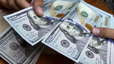 بمنتصف تعاملات اليوم.. انهيار الدولار أمام الجنيه المصري بالسوق السوداء