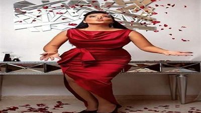 بإطلالة ساحرة.. سمية الخشاب تخضع لجلسة تصوير جديدة (صور)