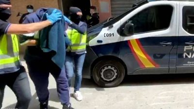 اختناق فلسطينين جراء قمع قوات الاحتلال لمسيرة في نابلس