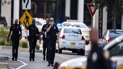 حادث طعن قرب مقر صحيفة أساءت للنبي محمد في باريس.. فيديو