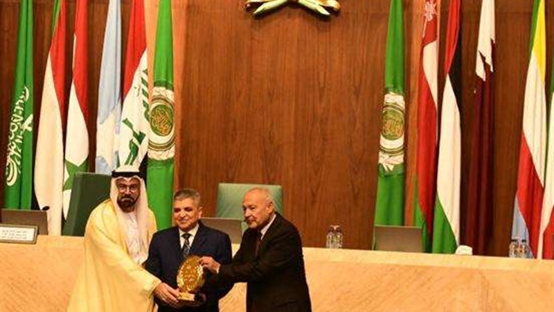 أسامة ربيع رئيس هيئة