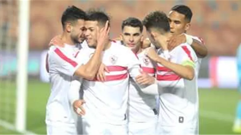 تحقيق عاجل في اتحاد الكرة مع حكام مباراة الزمالك والداخلية