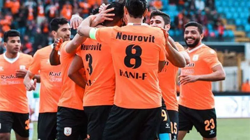 فاركو يتقدم على سموحة بهدف في الشوط الأول