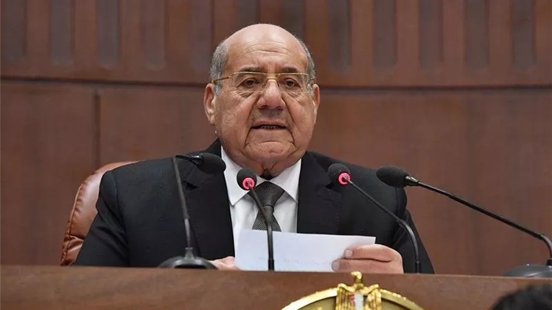 رئيس مجلس الشيوخ يفتتح الجلسة العامة لمناقشة 