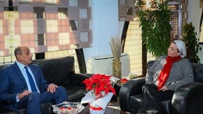 وزيرا البيئة والطيران المدني يوقعان بروتوكولا لدعم العمل البيئي
