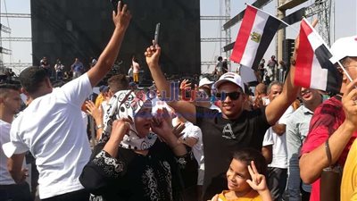 بث مباشر.. حكيم وعدد من نجوم الفن يحيون ذكرى نصر أكتوبر بمدينة نصر