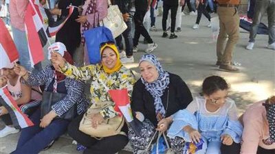 احتشاد الآلاف بميدان سيدي جابر بالإسكندرية