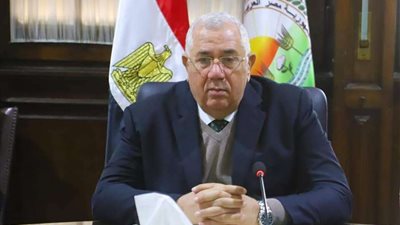 وزير الزراعة يبحث مع الشركة الوطنية للمقاولات مستجدات مشروع إنشاء محطة شتلات قصب السكر