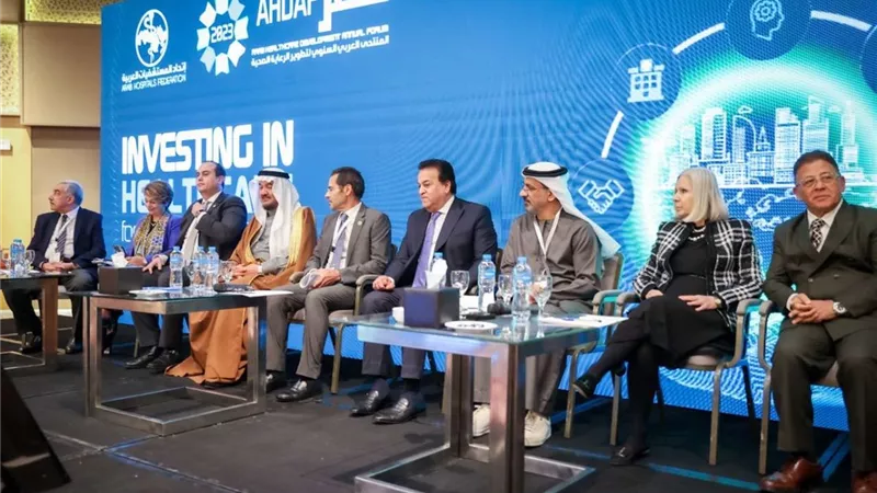 وزير الصحة يؤكد أهمية الاستثمار بمجال تصنيع الأجهزة الطبية وتحقيق الإكتفاء الذاتي