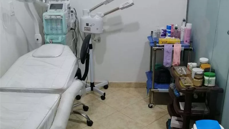 تموين الشرقية: ضبط صاحبة مركز علاج طبيعي وتجميل يعمل بدون ترخيص