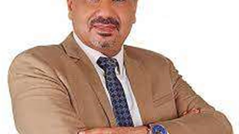 الإعلامي أحمد العوضي