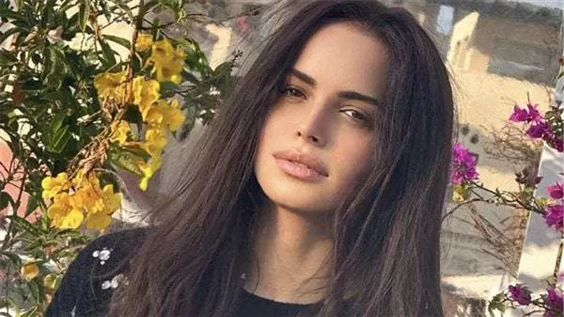 بنحافة ملفتة .. أحدث ظهور لآمال ماهر