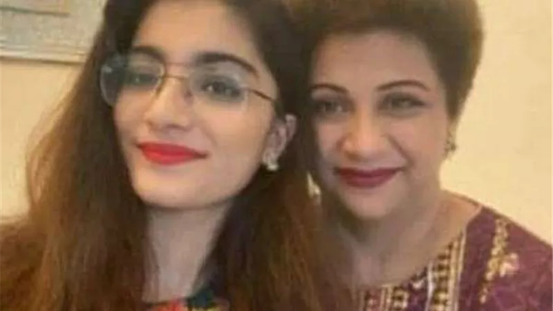 لا تزال الملابسات غامضة.. العثور على جثتي أم وابنتها داخل منزلهما