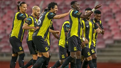 اليوم.. اتحاد جدة ضيفًا ثقيلًا على الباطن في الدوري السعودي