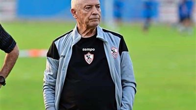 تفاصيل اجتماع فيريرا مع لاعبي الزمالك قبل مران اليوم