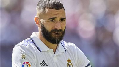 كريم بنزيما يعلق على مواجهة برشلونة في نهائي السوبر الإسباني