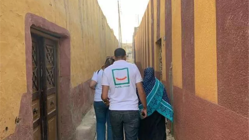حسن بو هزاع: أتمنى تطبيق مبادرة «حياة كريمة» في جميع الدول العربية |فيديو
