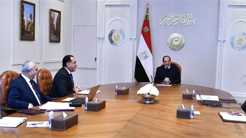 الرئيس السيسي يوجه بالتوسع في المدارس التكنولوجية التطبيقية
