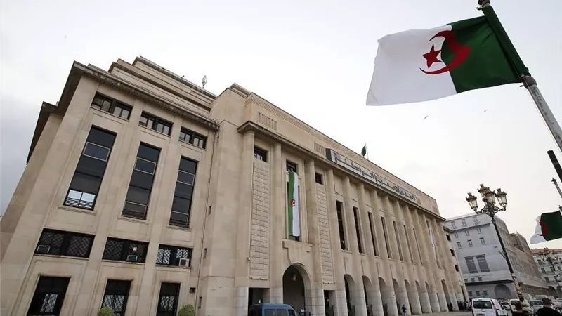 البرلمان الجزائري يؤكد على أهمية تجاوز الخلافات الفلسطينية وإنهاء الانقسام