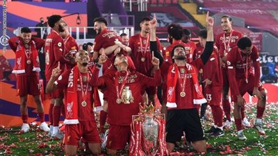 شاهد.. نجم ليفربول يعلن تعافيه من فيروس كورونا