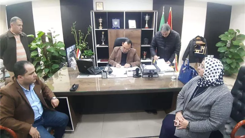 تسليم قطعة أرض بـحدائق أكتوبر لإنشاء مجمع محاكم.. وأخرى بـالشروق لتوسعات المستشفى العام