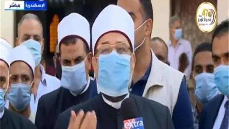 وزير الاوقاف: بناء الوطن والحفاظ عليه واجب كل وطنى حر